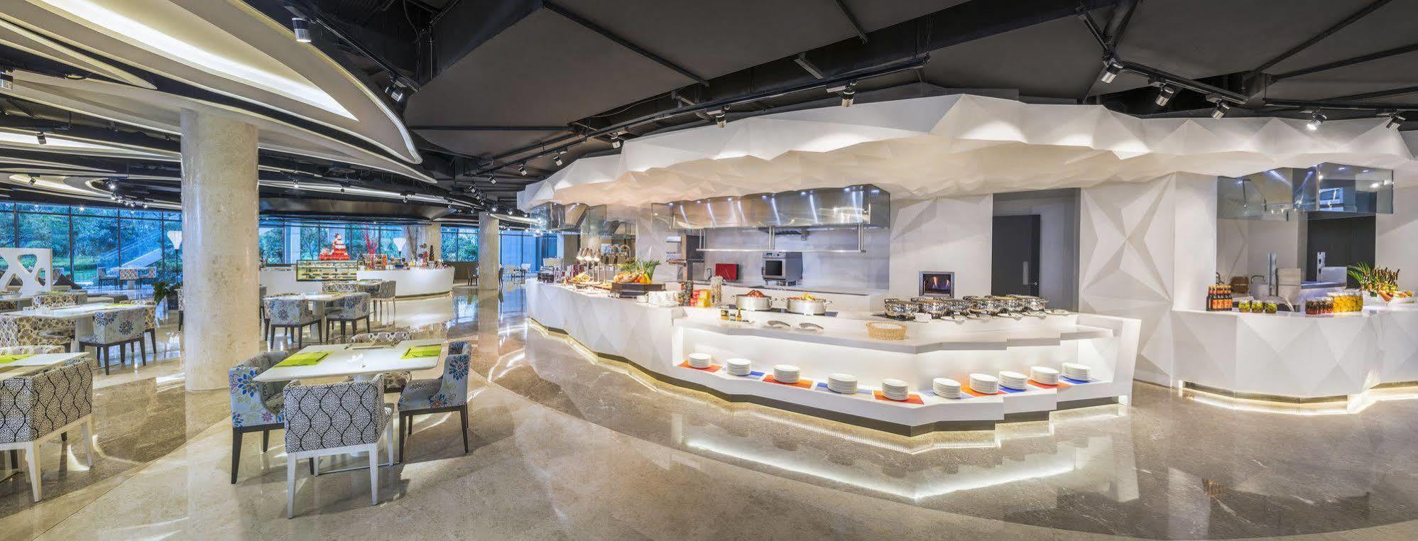 Le Meridien Qingdao West Coast Экстерьер фото